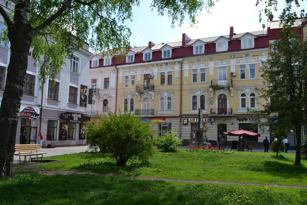 Executive Suite In The Centre Ternopil Buitenkant foto